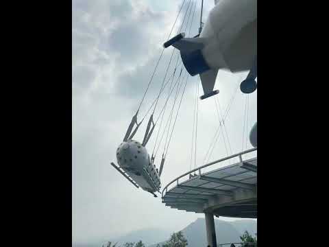 The cliff swing at Fuxi Mountain in Zhengzhou City.