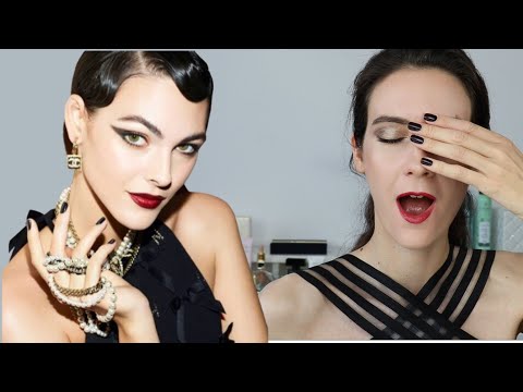 Recreating CHANEL’S Signature Holiday 2023 makeup look Full Face of CHANEL BEAUTY Get ready with me