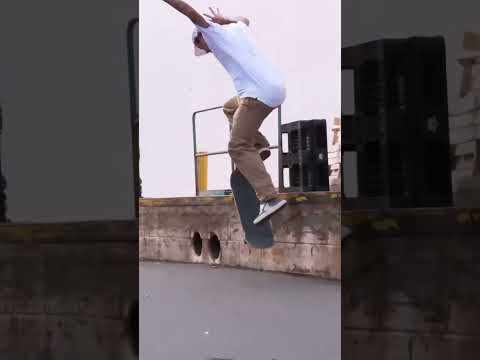 Gustavo Ribeiro, crooked grind, nollie flip, to crooked grind! #shorts