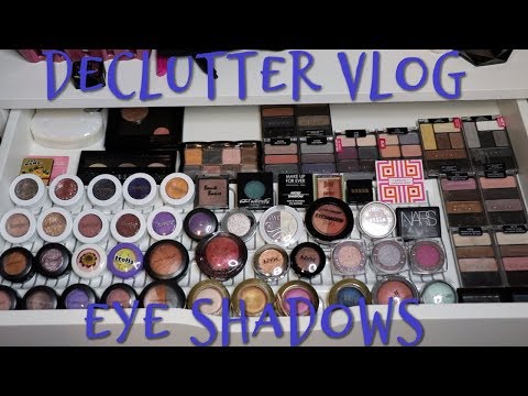 Declutter Vlog #27 | Eye Shadows & Palettes {Round 7}