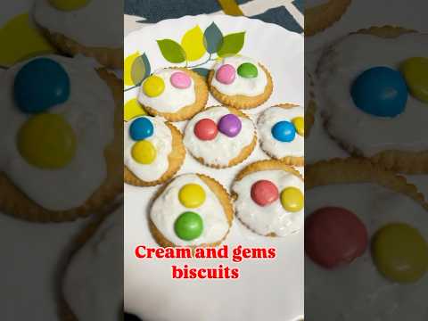 Cream and gems biscuits 🍪 #homemade #creamandgemsbiscuit #muskangarg2909 #muskangarg #youtubeshort