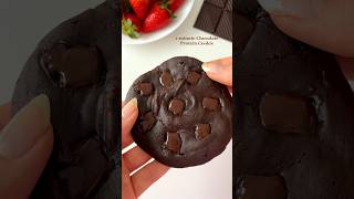 1-minute Chocolate Protein Cookie😍 #quickdessert #easydessert #highprotein