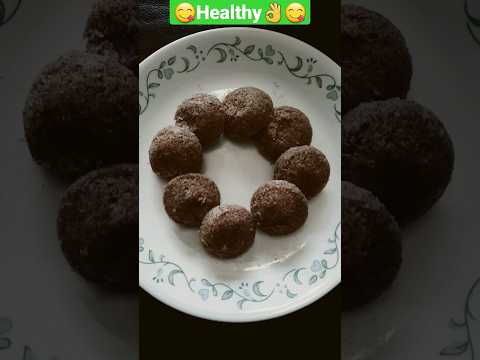 Mini RAGI IDLI👌😋 #healthy/fingermillet/  #shorts #viralshorts #trending #sowmikitchen123