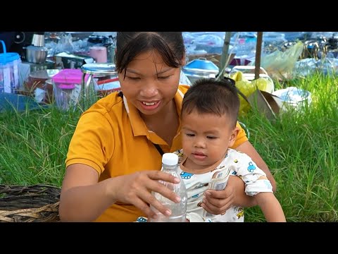 Daily life and hardships of a single mother. TriệuThuThùy.