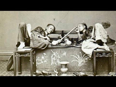 Learning  Wing Chun = smoking opium = living in delusion ? ( watch with 1.7x speed)