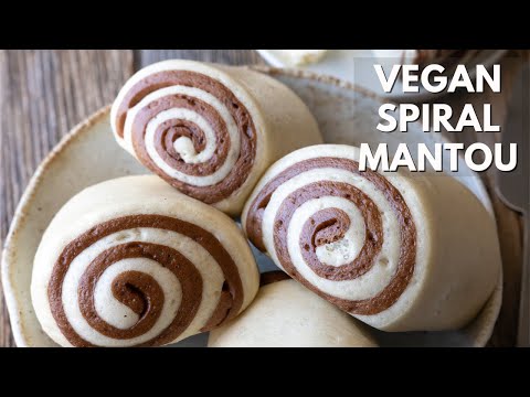 Nothing warms my heart than while holding a SOFT and FLUFFY bun - Vegan Spiral Mantou 馒头