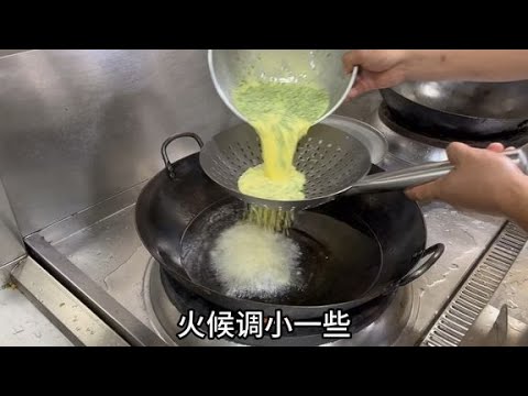 毛头小子应聘总厨，工资要求月薪3万，经理看过直接拍板年薪18万