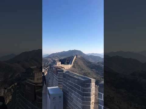 Great Wall of China! Laowai (Foreigner) Climbs Great Wall. 😁