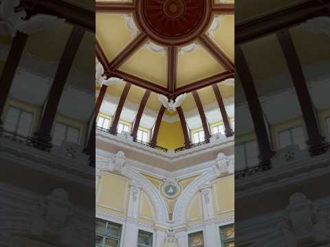 Tokyo Station Marunouchi North Gate Dome features eight left-facing eagles on octagonal corners.