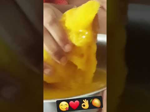 Juicy Mango❤️😋|mango| #Shorts #yummy #ytshorts #sowmikitchen123