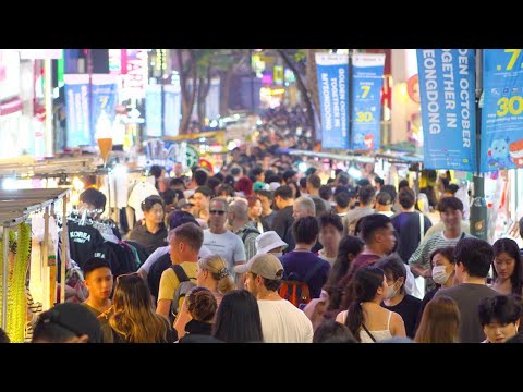 MYEONGDONG is Crowded with Huge Crowds, Korean Holiday Walk, Seoul Travel Walker.