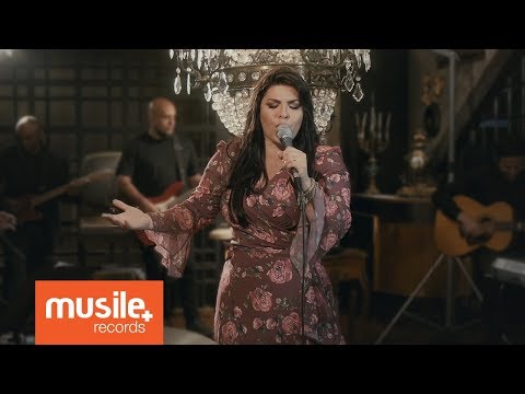 Vanilda Bordieri - Não Me Deixes Desistir (Live Session)