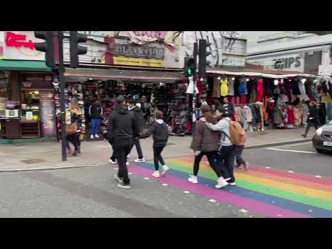 走轉倫敦Camden Town，日頭都好繽紛