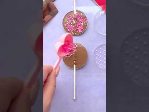 Valentine's Chocolate Pops