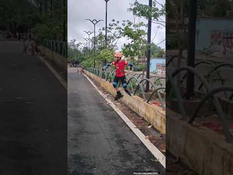 #balurghat #vairal #yotubeshorts #jump #raipur #reaction #indianskater #freestyle #skating #artistic