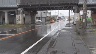 自転車の女子高生がはねられる　呼びかけに応じられず重体か　静岡・藤枝市