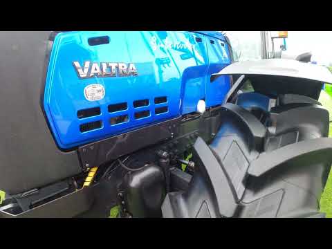 2002 Valmet / Valtra 8950 Hi Tech 7.4 Litre 6-Cyl Diesel Row Crop Tractor (197 HP)