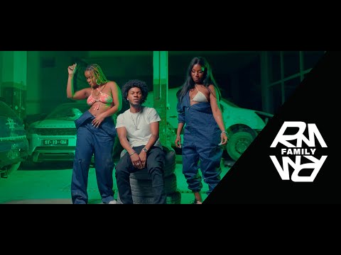 WST ft  Boy Game - Kurti D'Nha Stilo (Official Video) By RMFAMILY