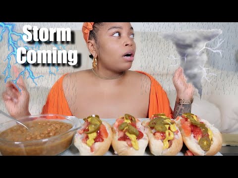 PREPARING FOR TROPICAL STORM ON THEE ISLAND!!!! LOADED SAUSAGES AND BEANS MUKBANG!!!