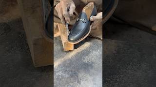 Traditional way of making handmade leather shoes #asmrvideo #shorts #handmade #leathercraft #usa