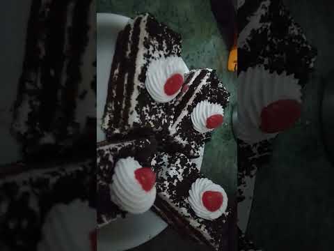 #shorts #pastry #chocolate #cake #shortvideo #nidhiskitchen #yummycake #foodie #nidhi