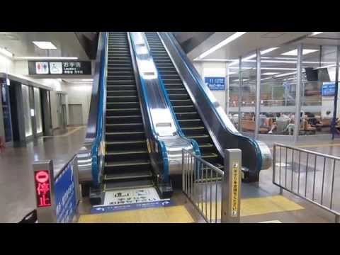 2014.8.19　21時47分広島駅に落雷でエスカレータ停止