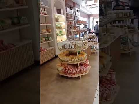 yarukellam cake romp pitikum #cake #trending #shortsviral #cakelover #cakeshorts #vdj #vlogs