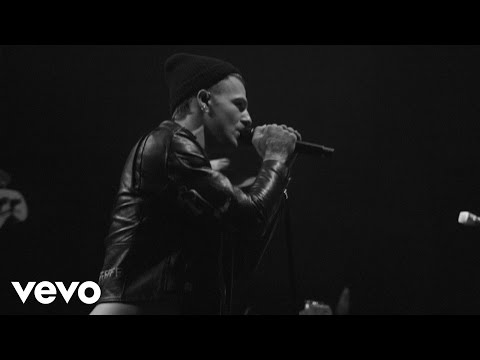 The Neighbourhood - Female Robbery (VEVO LIFT Live)