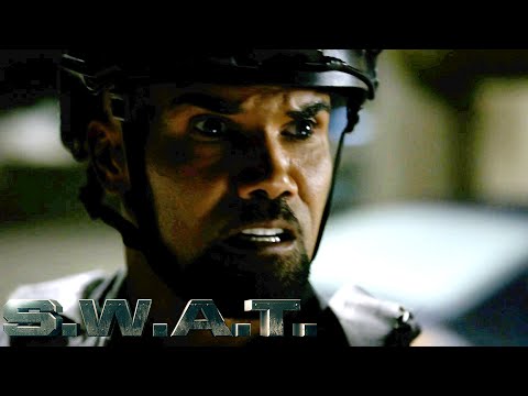 S.W.A.T. | Christmas Takedown!