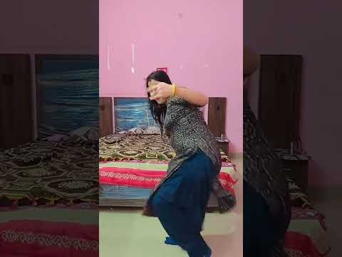 Kudi kuwari tere piche piche #shorts #bhgyashri #bhgyashrioffical113 #dance