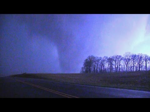 Violent EF4 Tornado! Perryville, Missouri to Ava, Illinois 2/28/2017