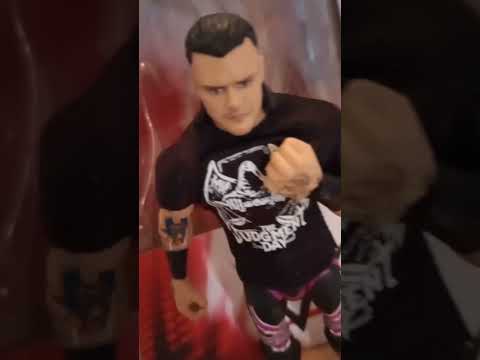 Dominik Mysterio figure review