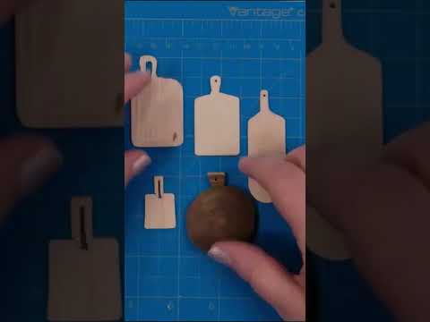 Miniature One Sixth Scale Cutting Boards DIY #shorts #onesixthscale #craft