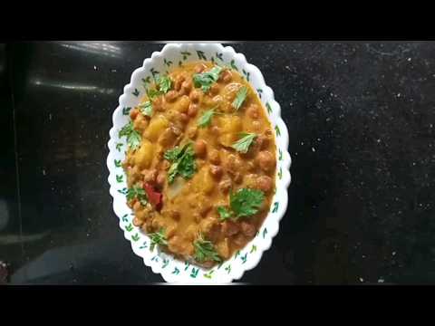 Black Chickpeas Curry /Aloo Chana masala