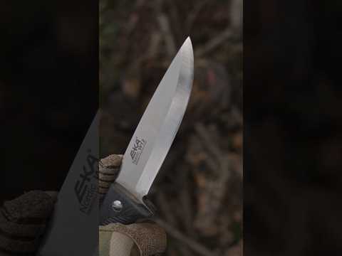 Eka Nordik W12 bushcraft knife.