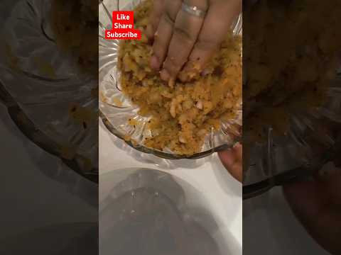 aloo Paratha #youtubeshorts #alooparatha #food #shortvideo #cookingshorts #cooking #foodshorts