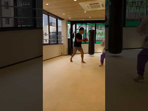 Step work 🥊　#shorts #kickboxing #キックボクシング #キックボクシング女子　#boxingtraining