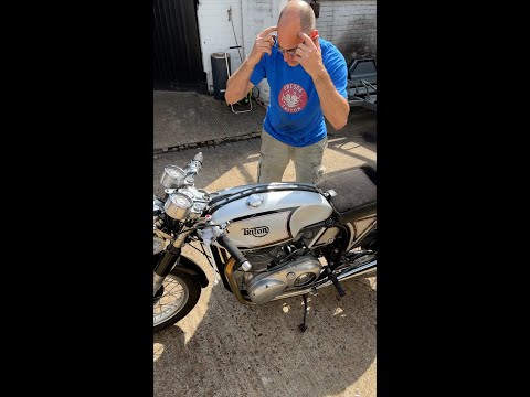 700cc Triton with 8 valve Rickman cylinder head - start up