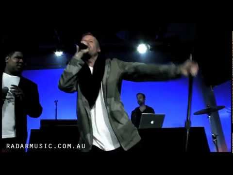 Macklemore & Ryan Lewis - Can't Hold Us - Live At Radar