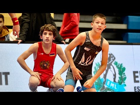 U15 Narek Aleyan (ARM) vs Volodymyr Kinzerskyi (UKR) 44kg. Greco-roman boys youth wrestling. B-cam