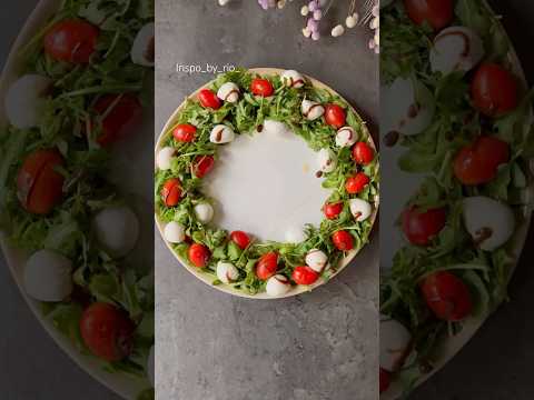 Caprese salad Christmas Wreath Inspiration ideas🎄Easy Salad | #italiantradition #italiantaste