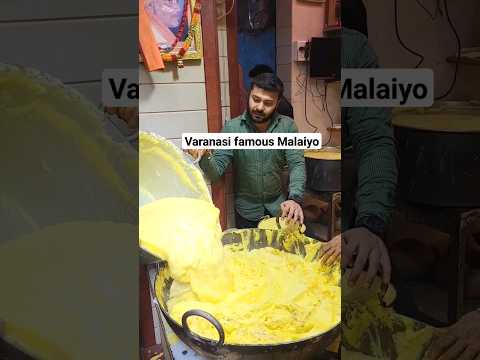 Indian Dessert made from dew drops Varanasi famous Malaiyo #streetfood  #varanasifood #varanasi