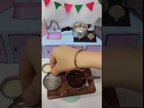 Christmas special cake mini 🧑‍🎄🎁❄️🌲🧑‍🎄❄️#shots #subscribe #cooking #viral #mini #chocolate #cake