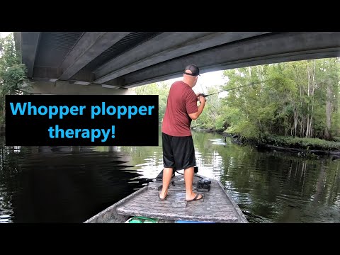 Whopper plopper therapy, bass fishing! Gator tail extreme GTR40XD