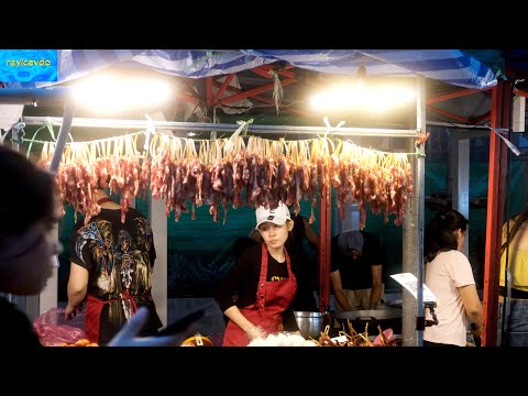 Huai Khwang Intersection Fast food Market Bangkok Thailand