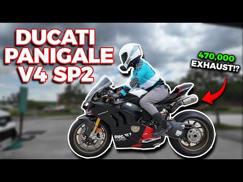 Picking Up A 2023 Ducati Panigale V4 SP2