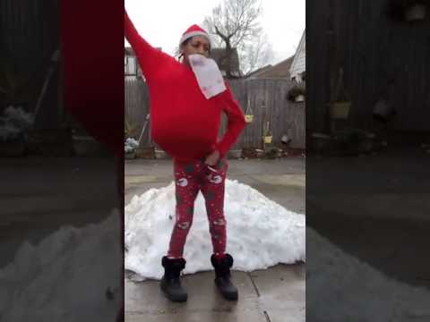 Santa’s got moves!🎅 #christmas #christmasdance #christmashits #santa #dance