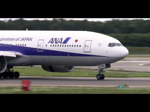 " Plane Spotting at New Chitose Airport " All Nippon Airways(ANA) Boeing777-200 JA702A