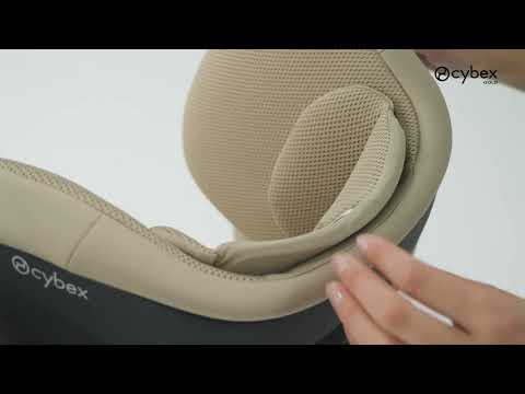 How to Adjust the Patented Reclining Headrest I Solution G2 Car Seat I CYBEX