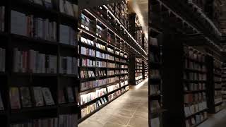 TSUTAYA BOOKSTORE 蔦屋書店 @ Pavilion Bukit Jalil, Malaysia [ by Discover Life ]